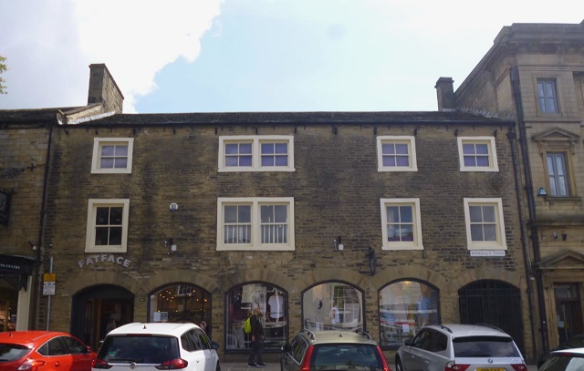 Hole In The Wall, Skipton