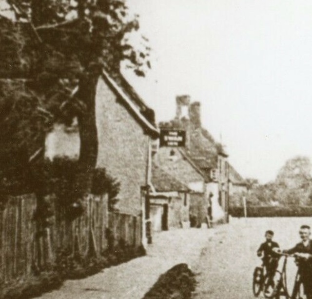 The Swan, Elstow