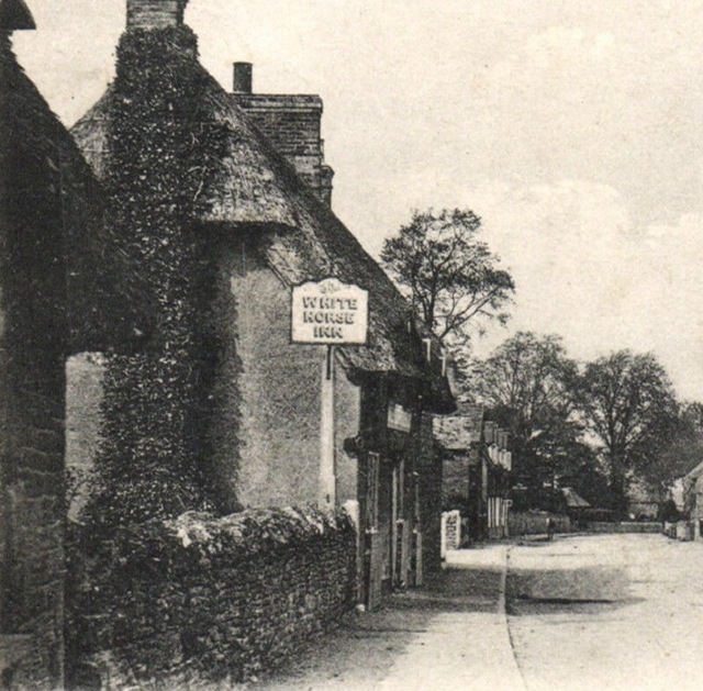 White Horse, Stagsden White Horse, Stagsden