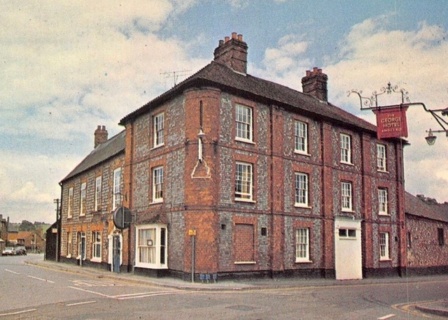 Red Lion, Lambourn