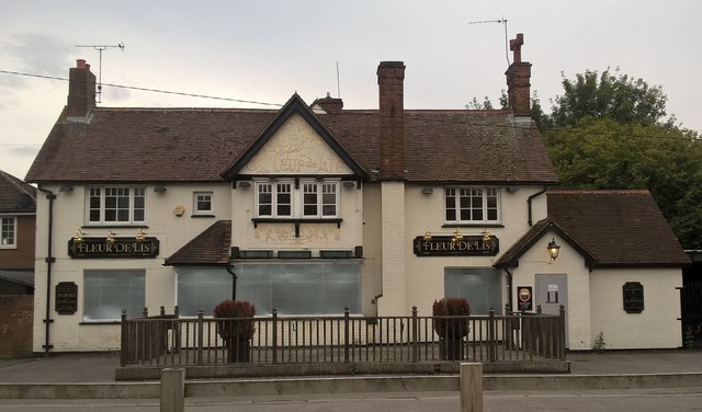 Fleur De Lis, Stokenchurch