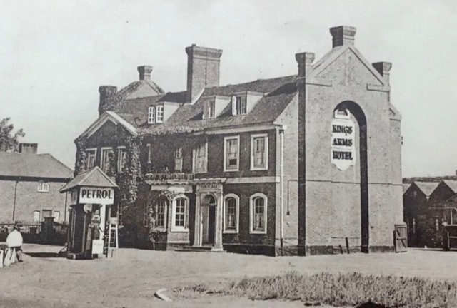 Kings Arms Hotel, Stokenchurch Kings Arms Hotel, Stokenchurch