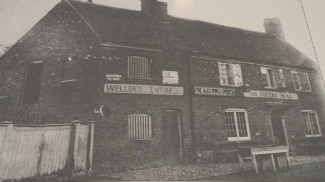 Queens Head, Winchmore Hill Queens Head, Winchmore Hill