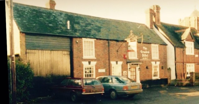 Crooked Billet, Winslow