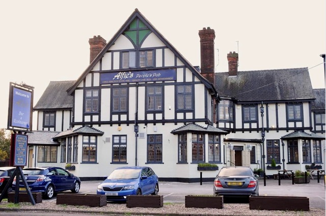 Moon Hotel, Derby, DE21 Moon Hotel, Derby, DE21