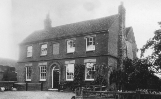 Eight Bells, Belchamp Walter