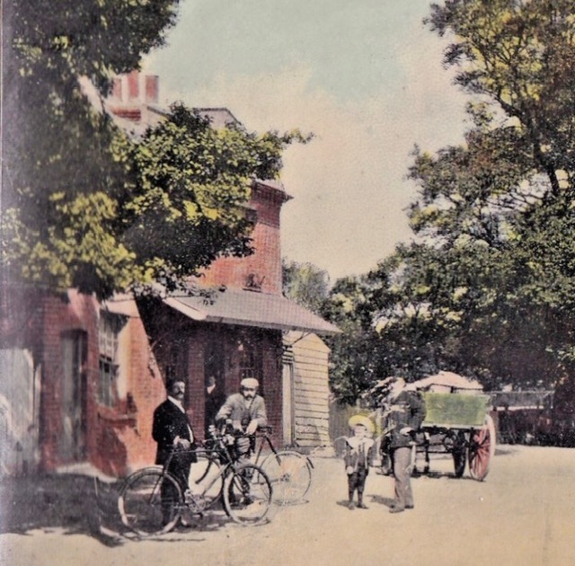 The Hawbush, Chadwell Heath