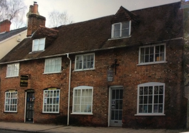 The Bell, Alton The Bell, Alton