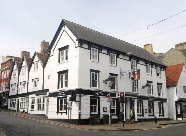 George Hotel, Bishops Stortford George Hotel, Bishops Stortford