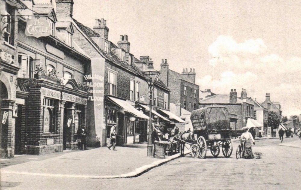 The Castle, Waltham Cross