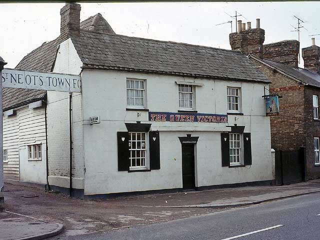 Queen Victoria, St Neots