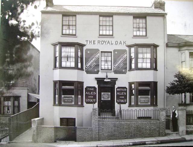 Royal Oak, Gravesend Royal Oak, Gravesend