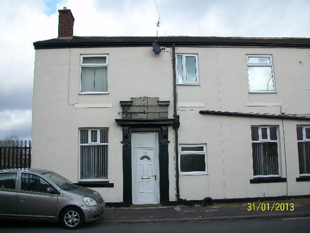 Lark Inn, Rochdale Lark Inn, Rochdale