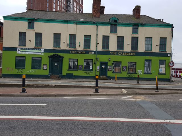 Crescent Inn, Salford Crescent Inn, Salford
