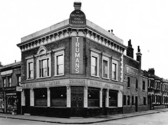 Bromley Hall Tavern, Poplar Bromley Hall Tavern, Poplar