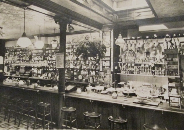 Bull & Bell, Moorgate Bull & Bell, Moorgate
