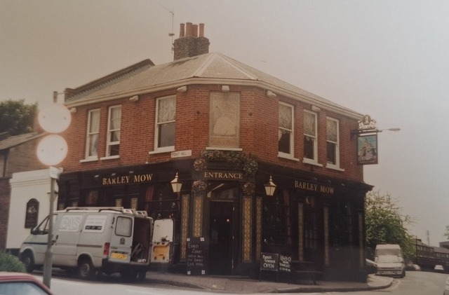 Barley Mow, Blackheath Barley Mow, Blackheath