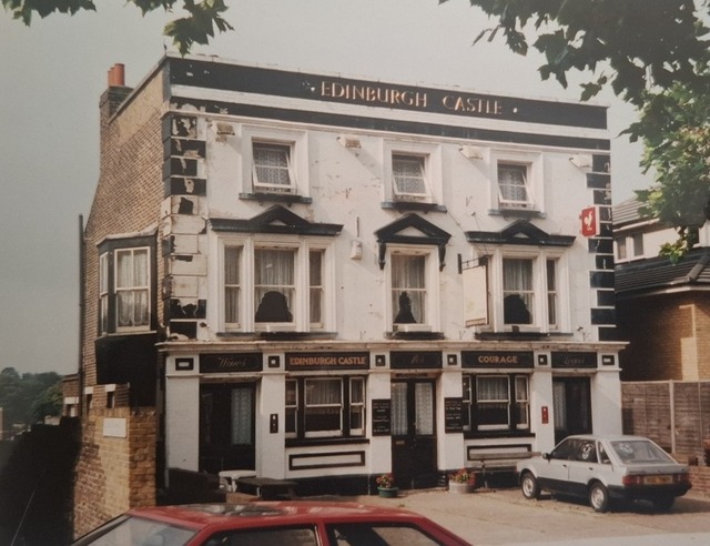 Edinburgh Castle, Woolwich