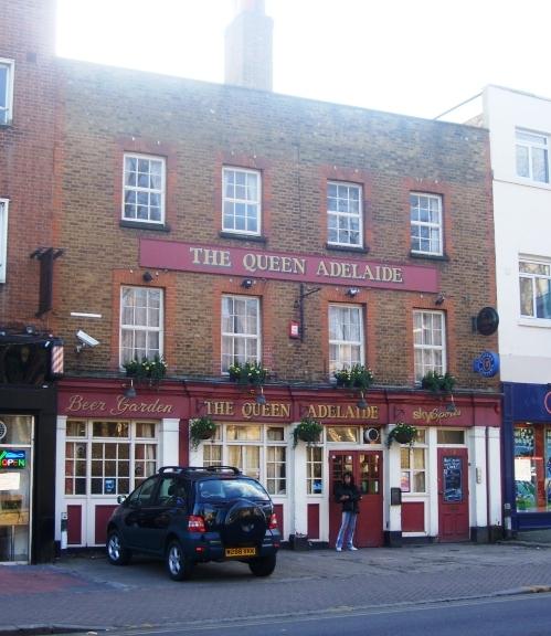 Queen Adelaide, Penge