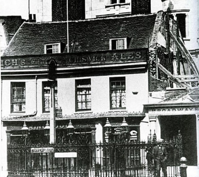 The George, Hammersmith