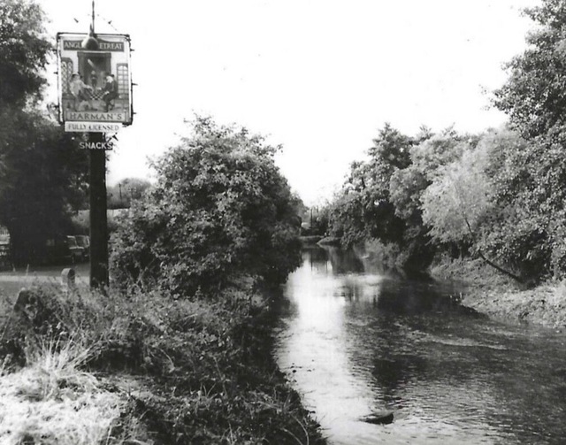 Anglers Retreat, West Drayton Anglers Retreat, West Drayton