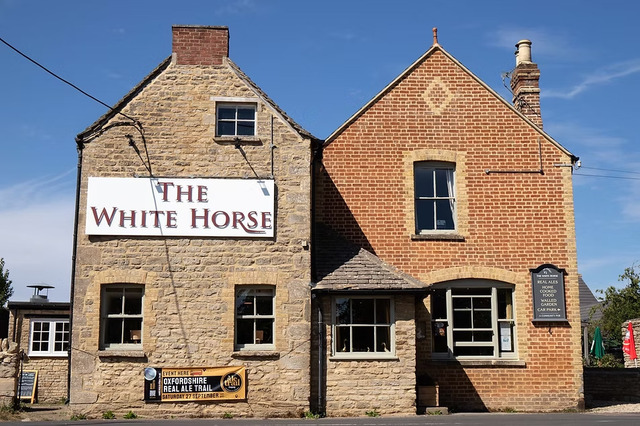 White Horse, Stonesfield White Horse, Stonesfield