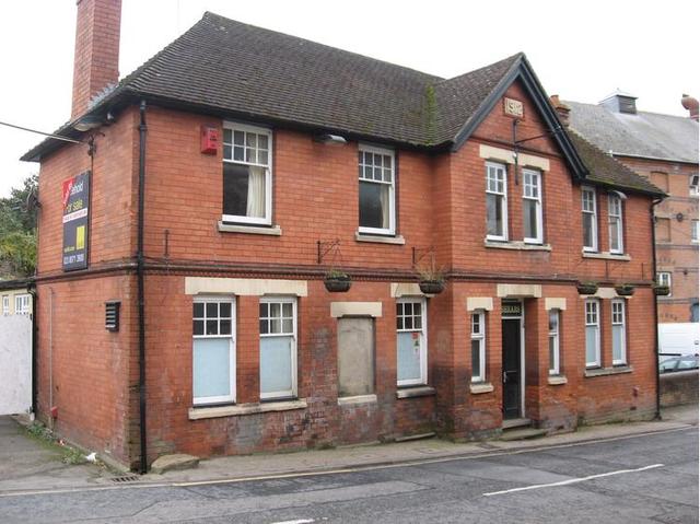 The Shears, Wantage