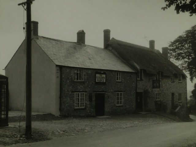 Golden Fleece, Holditch