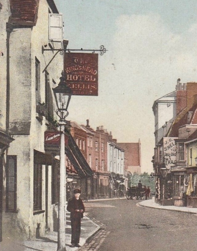 Kings Head, Chertsey