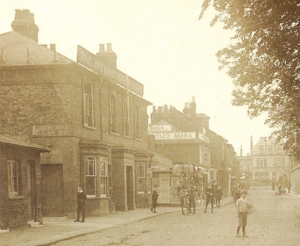 Railway Hotel, Egham
