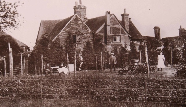 Crown Inn, Ewhurst Crown Inn, Ewhurst