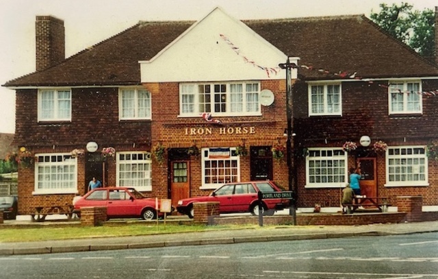 Iron Horse, Merstham