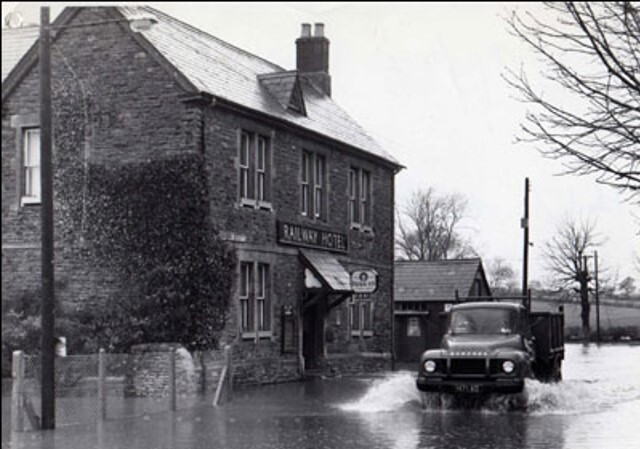 Railway Hotel, Malmesbury Railway Hotel, Malmesbury