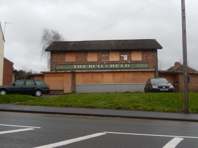Bulls Head, Lye